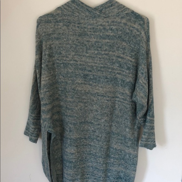 Marbled pattern, cowl neck Anthropologie tunic - Picture 4 of 4